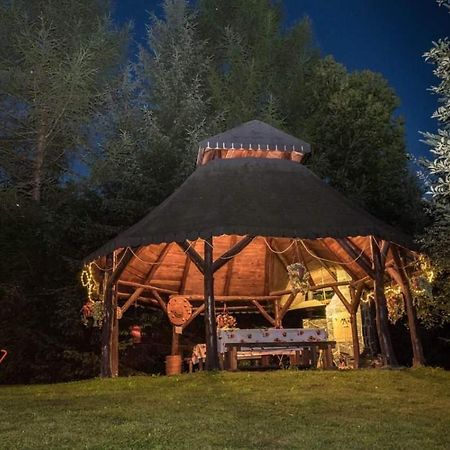 Domki Nad Potokiem Baligród Exterior foto